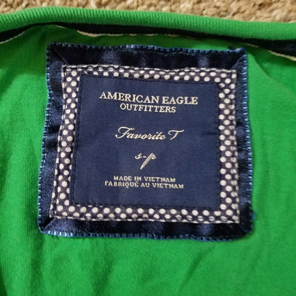 💜AE Tee - Picture 4 of 8