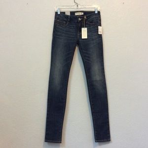 NWT Bullhead Skinniest Pacific Medium jeans