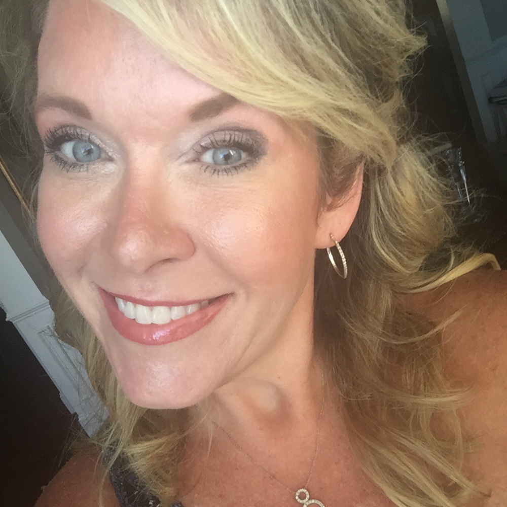 Meet your Posher, Vicki