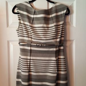 Calvin Klein Gray Sleeveless Sheath Dress