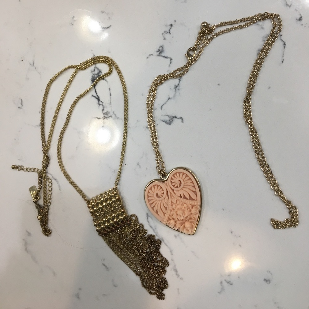 Bundle of 2 necklaces