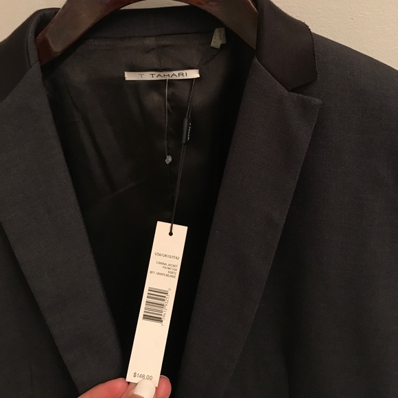 Sold- Elie Tahari NWT lined one button jacket - Picture 3 of 3