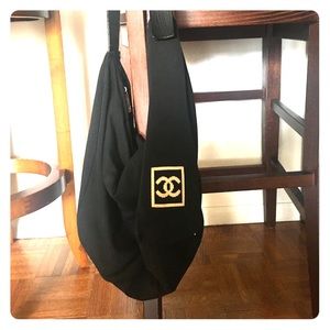 Authentic Pre-Loved Chanel Knit Hobo Bag