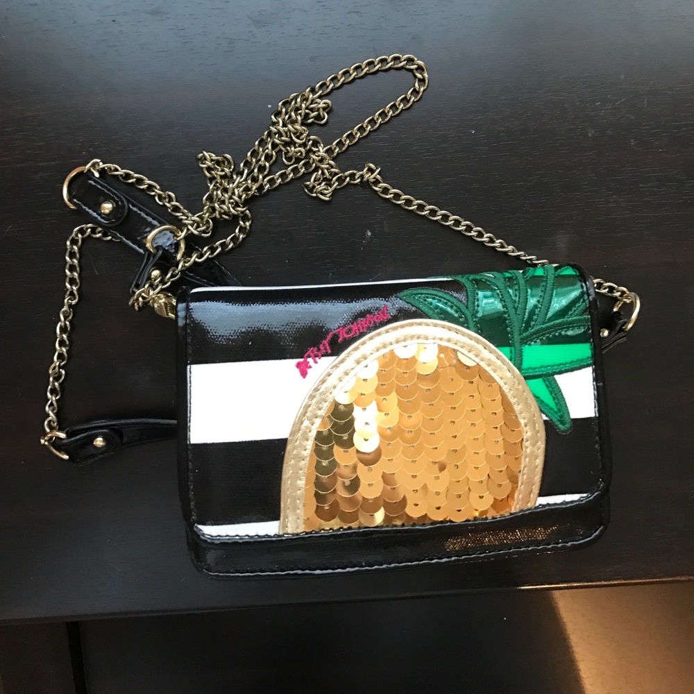Betsy Johnson pineapple cross body wallet bag