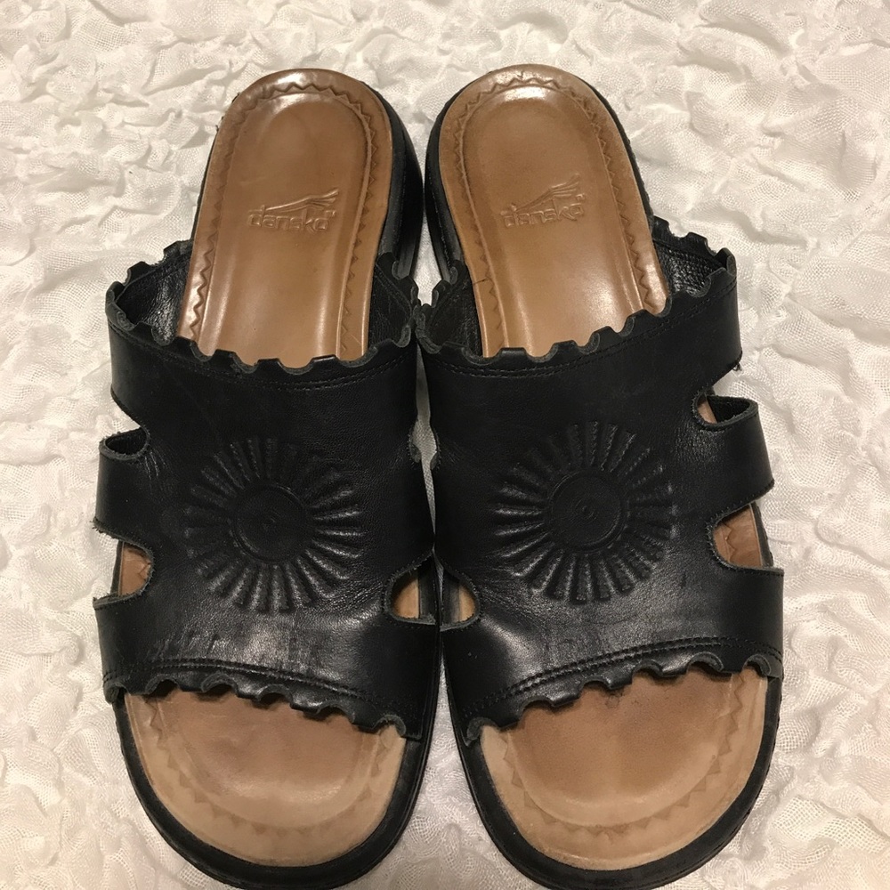 Dansko slide sandals size 8 comfy!!