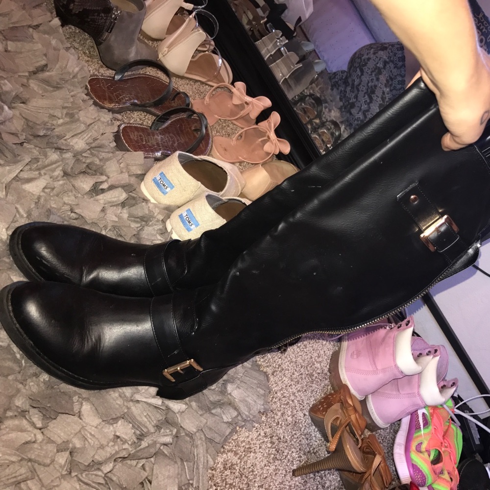 Tall black boots