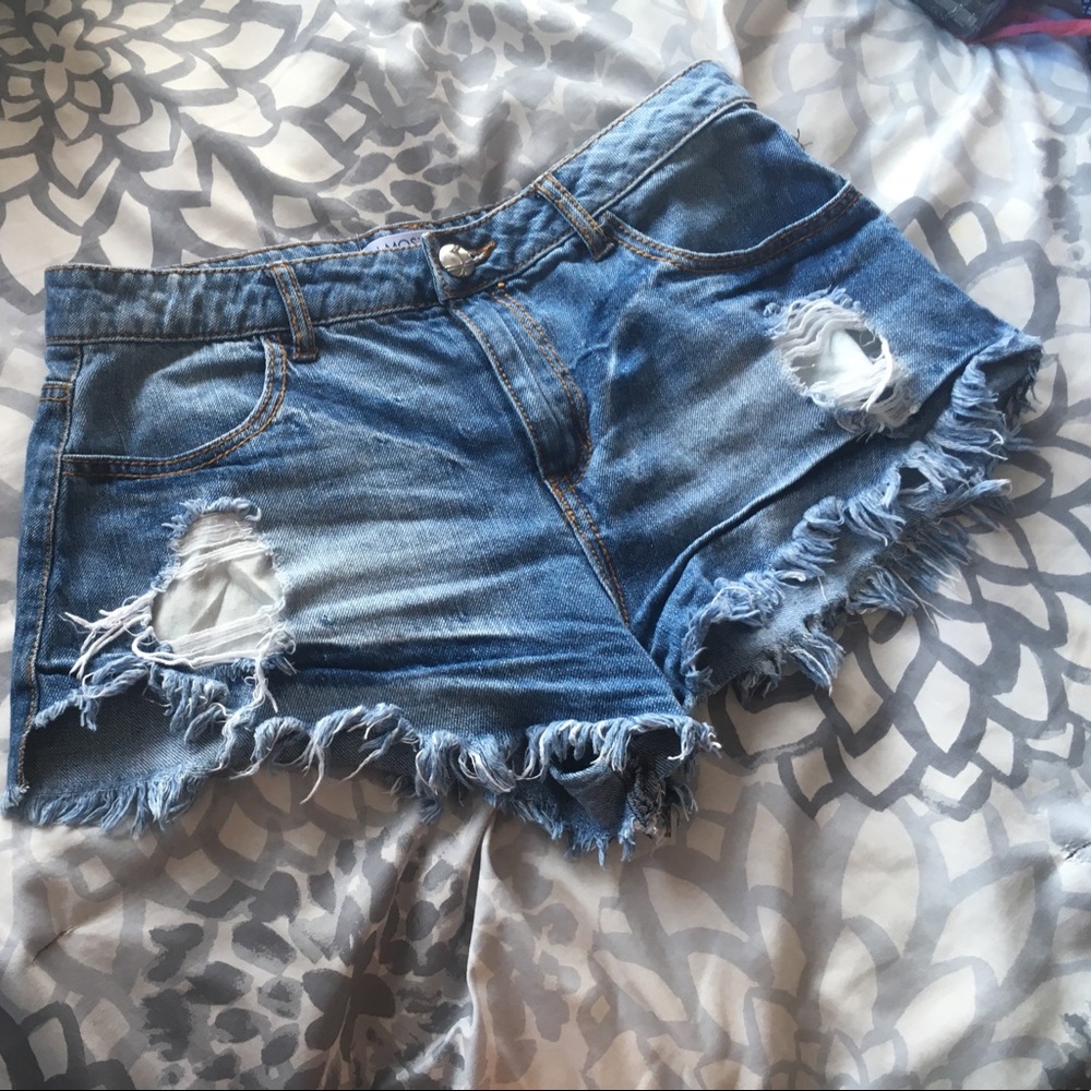 Almost Famous Denim Shorts