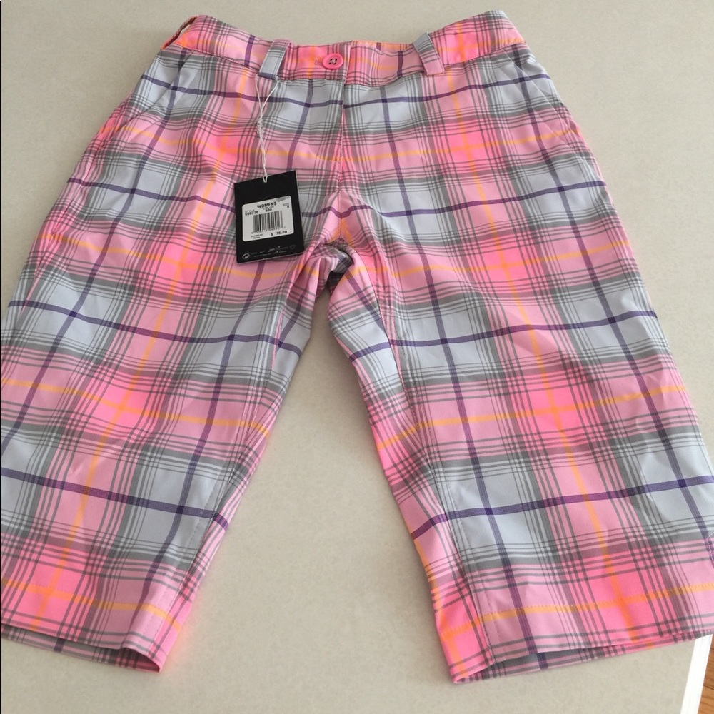Nike ⛳️ golf Capri size 0