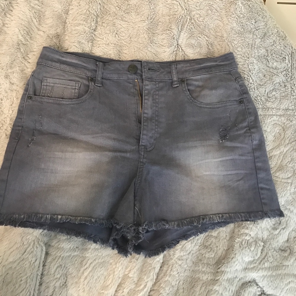 Super High Waist Shortie