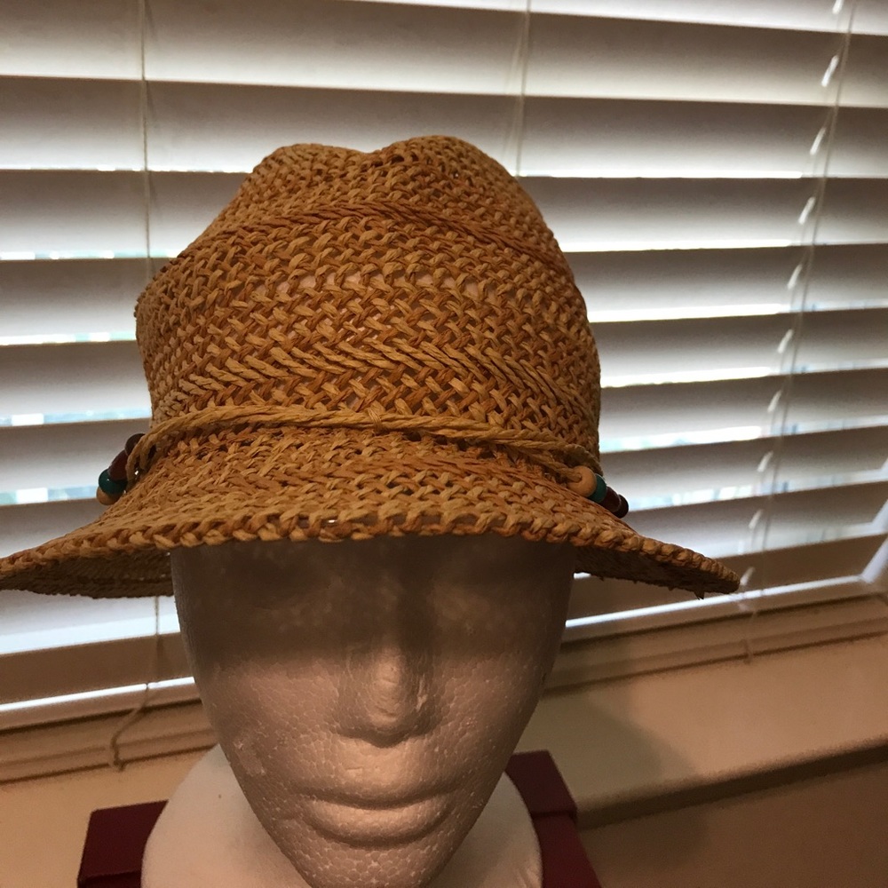 Straw hat beads on band  new w tags