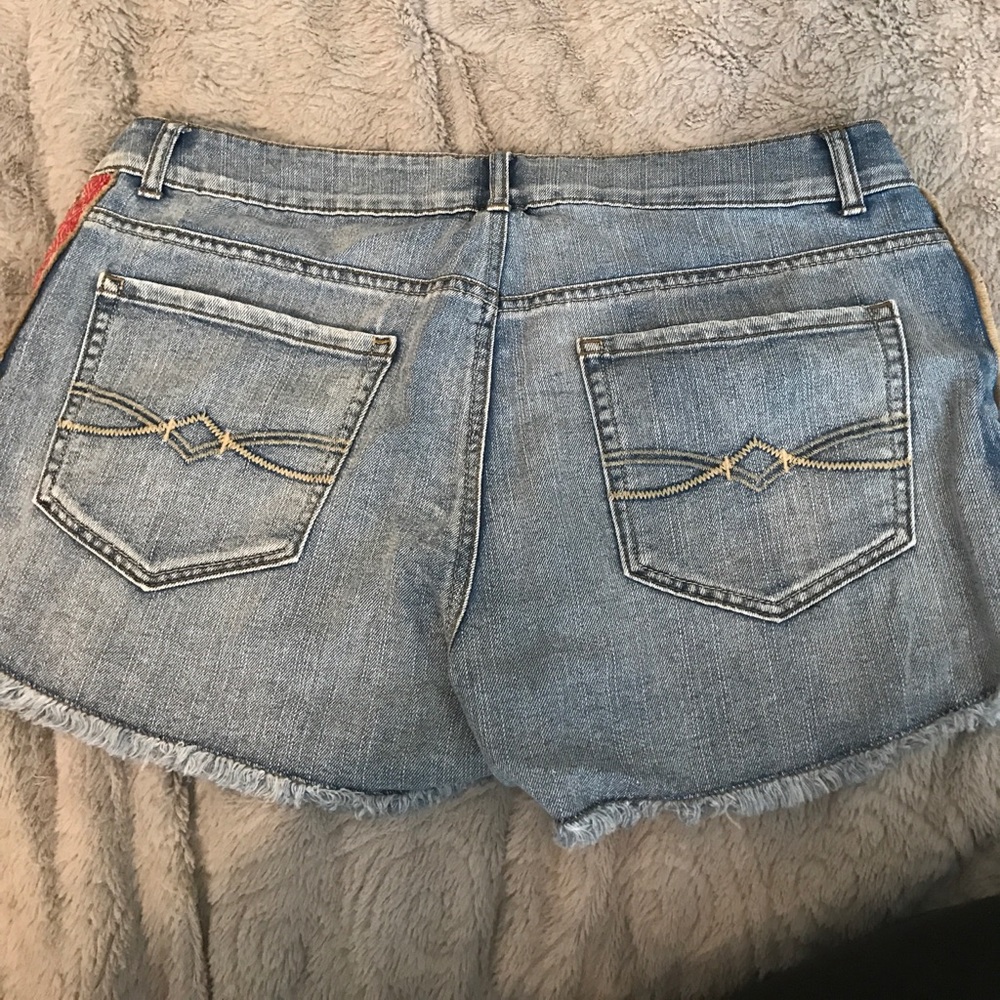 Jean shorts - Picture 3 of 3