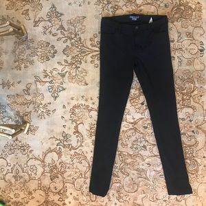 Vince Leggings with Pockets, Size 4