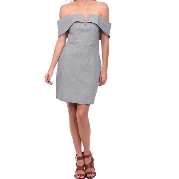 Elegant Off Shoulder Linen Blend Dress! - Picture 3 of 5