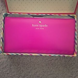 NWT! Kate Spade Mikas Pond Stacy Wallet
