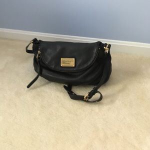 Marc Jacobs black crossbody handbag.
