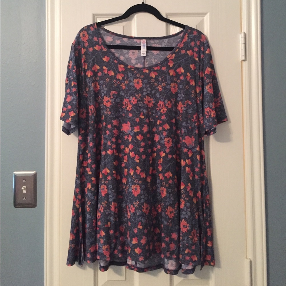 LuLaRoe Floral Print Perfect Tee