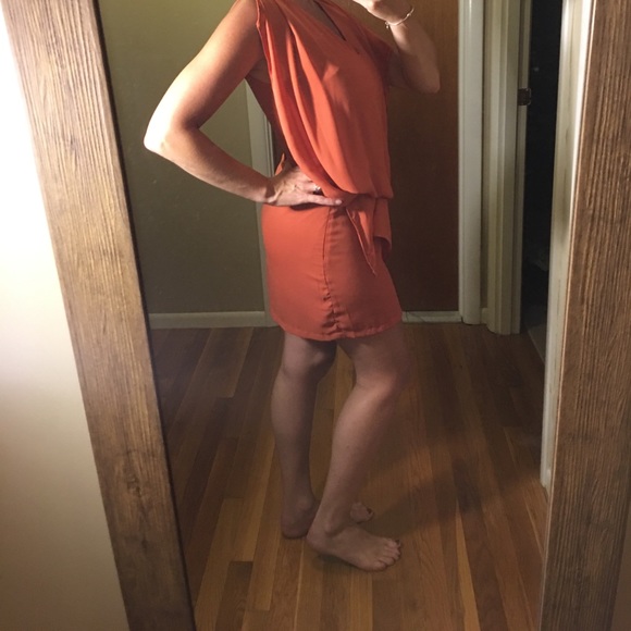 🍁2xHP🍁NWOT! Francescas rust colored dress - Picture 3 of 6