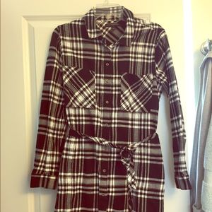 Banana Republic Flannel Black/White Shirtdress 8