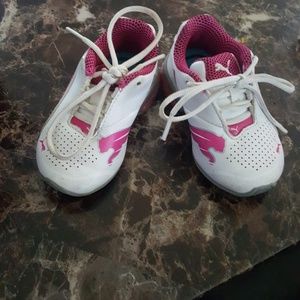 Toddler girls puma sneakers