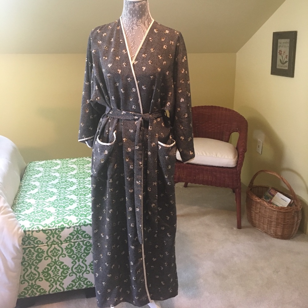 Natori II Robe