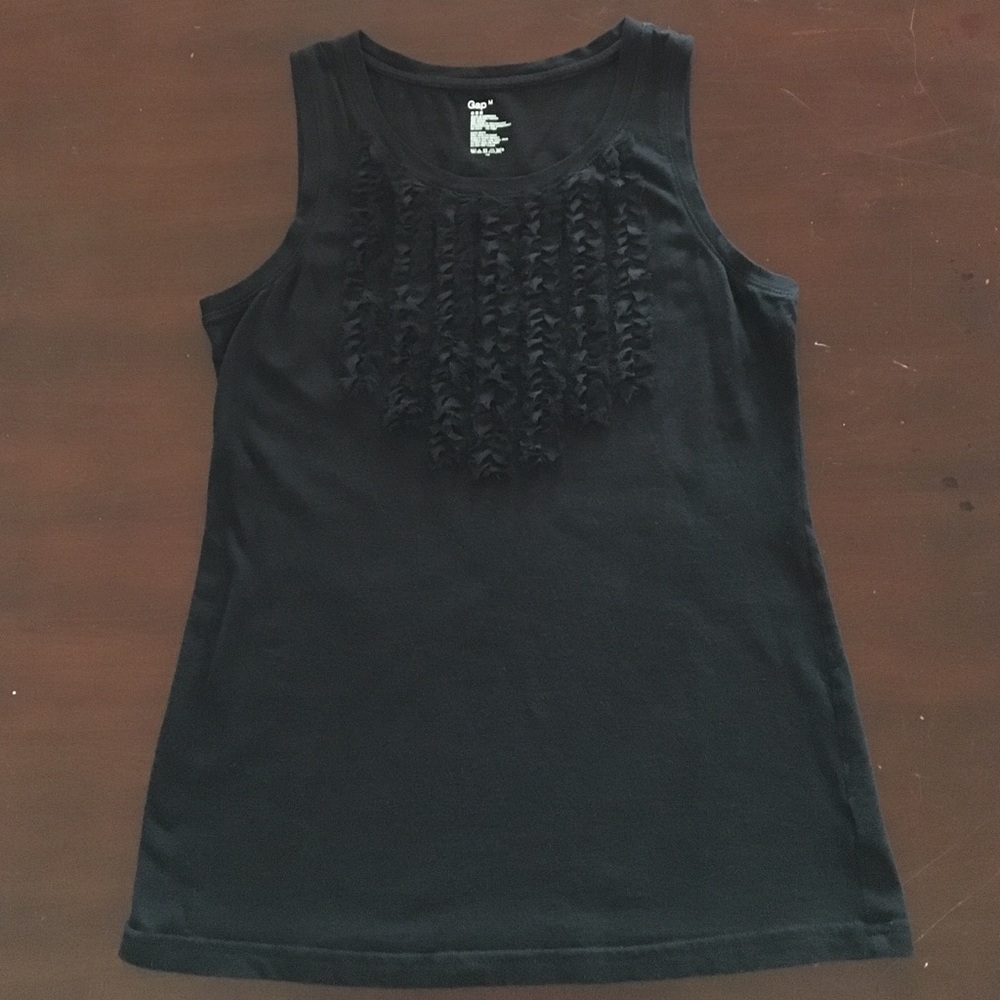 Gap Sleeveless Tee