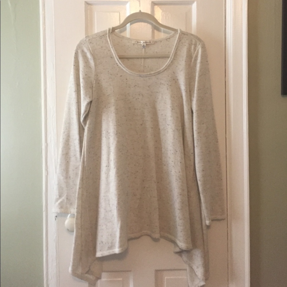 Max Studio size M sweater