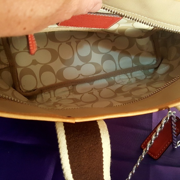 COACH HAMPTONS MINI SHOPPER TOTE - Picture 4 of 5