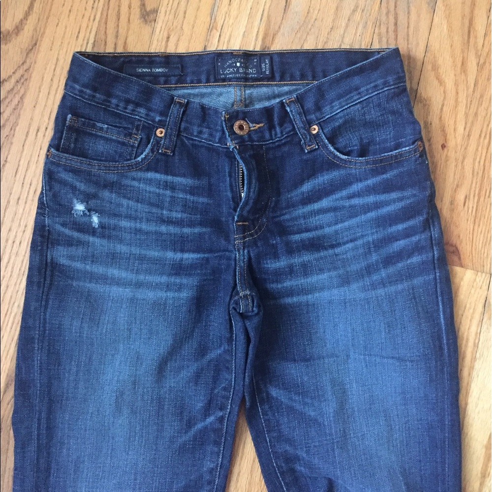 EUC Lucky Brand jeans size 0/25