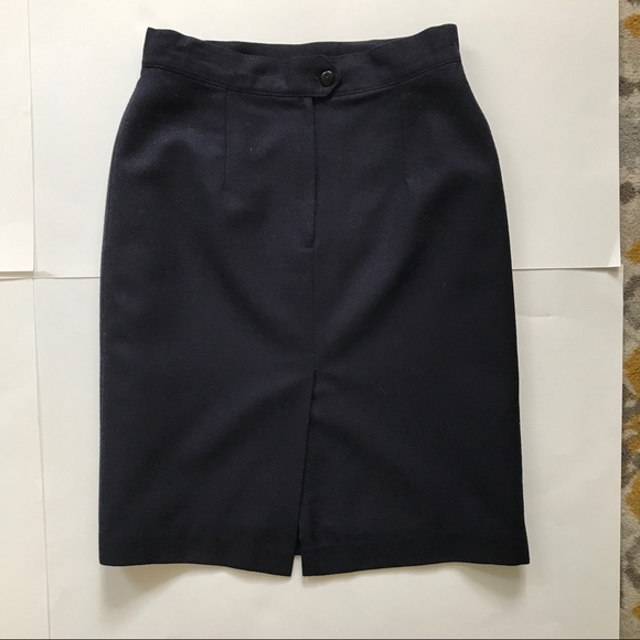 High-Waisted Navy Midi - Picture 5 of 6