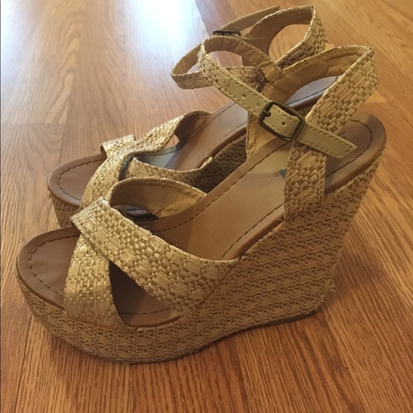 Wedges - Picture 2 of 3