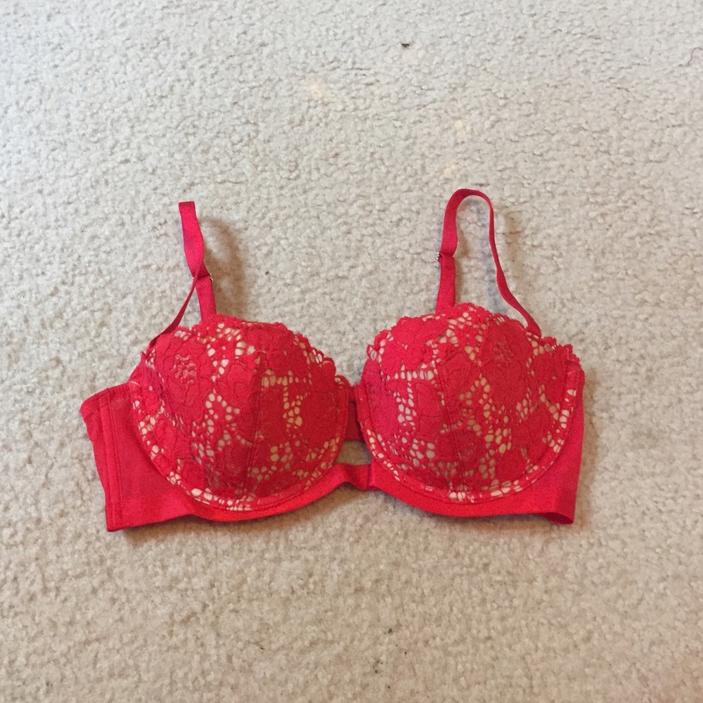 Red Lace Victoria's Secret Bra