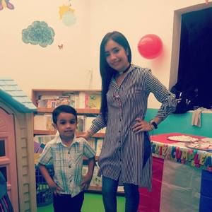 Meet your Posher, Carolina