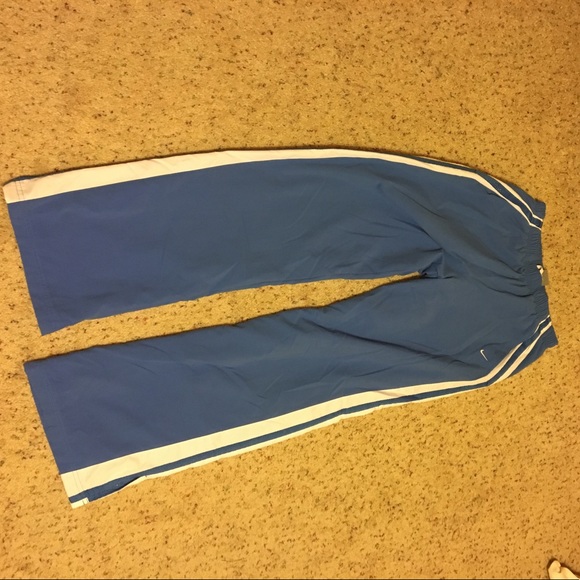 Nike sweatpants - Picture 3 of 3