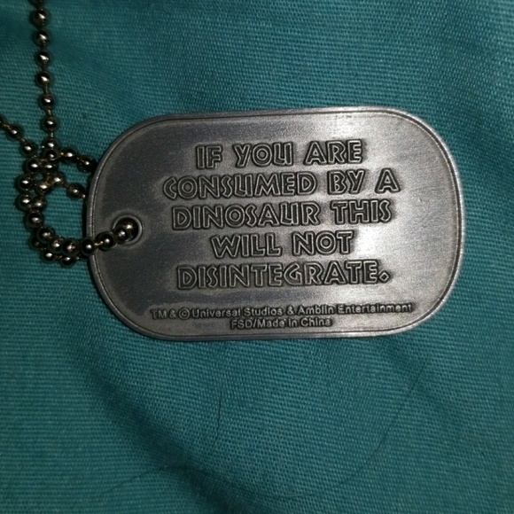 Jurrasic park dog tag necklace universal studios - Picture 2 of 3
