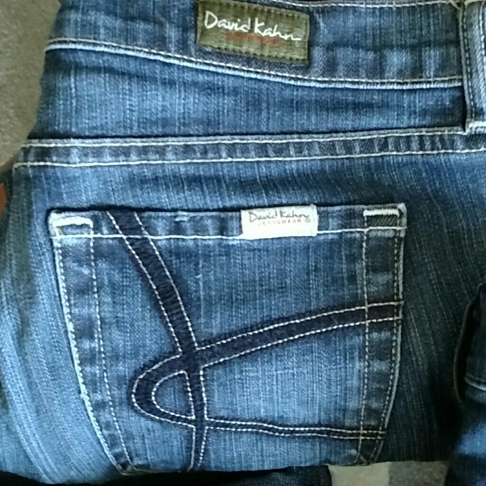 JEANS, JEANS & MORE JEANS! 😘 - Picture 3 of 8