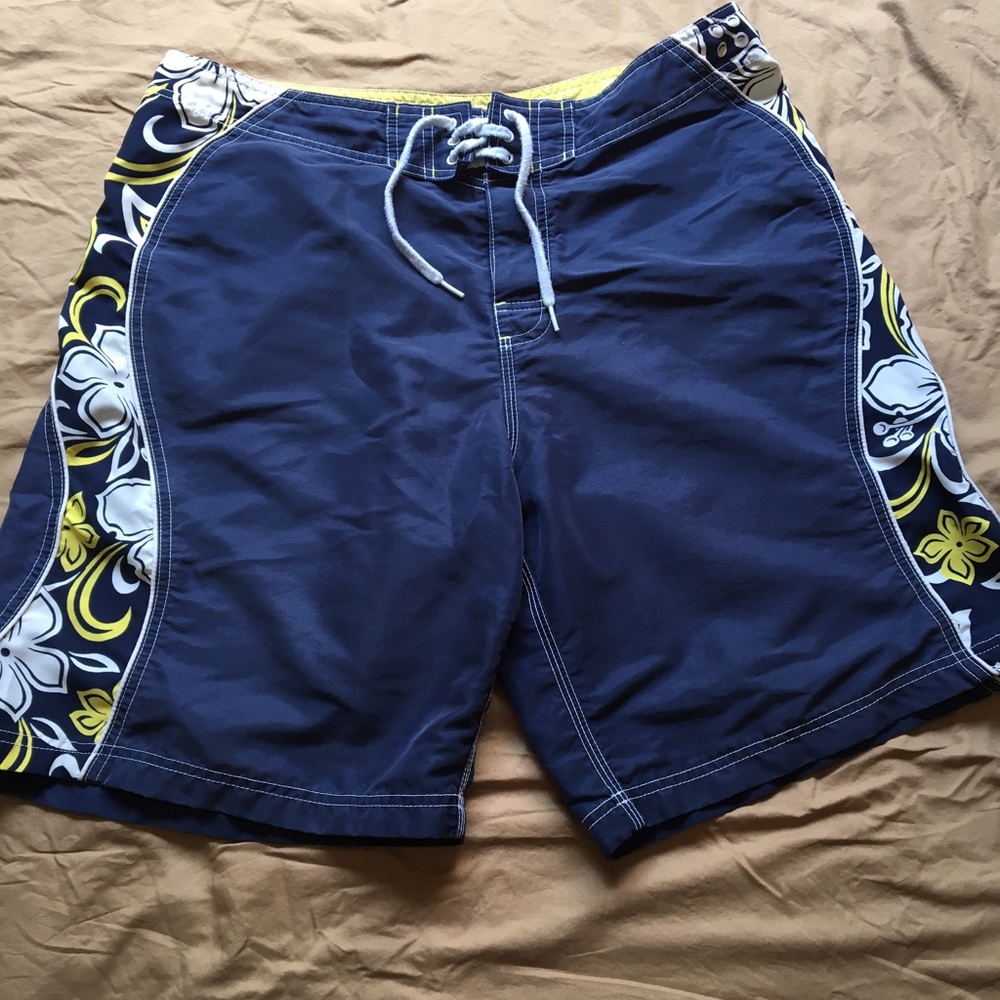Board shorts