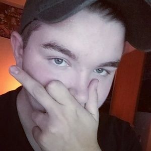 Meet your Posher, Cody