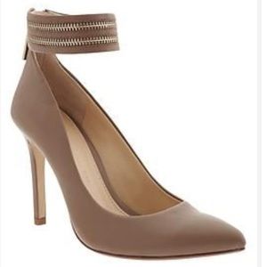 Banana Republic Deep Chestnut GAYLE Heels