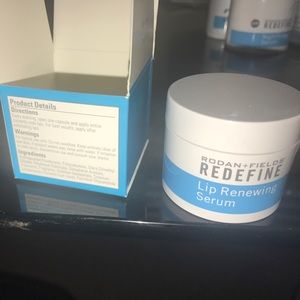 Rodan and Fields lip renewing serum
