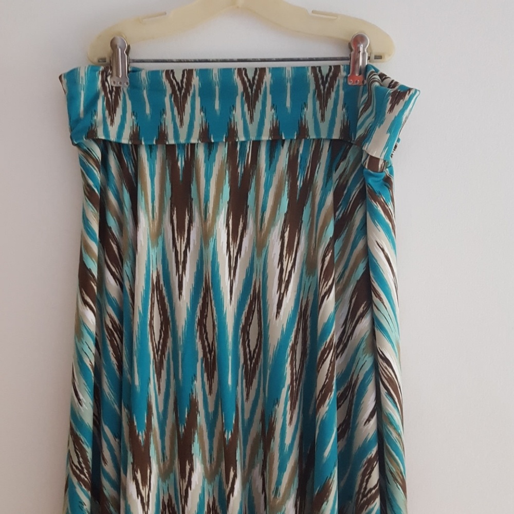 Maxi skirt