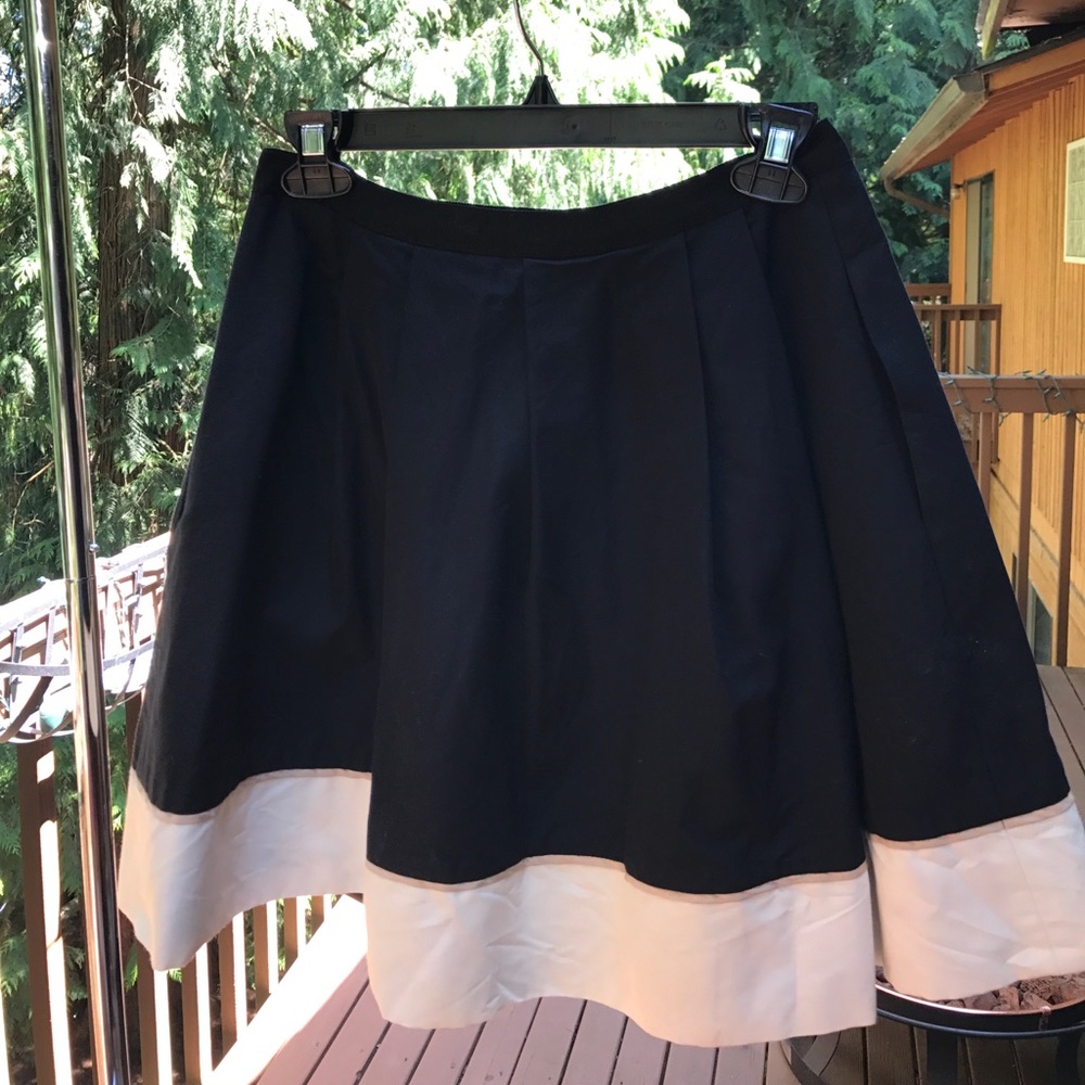Miss Wu || Circle Skirt