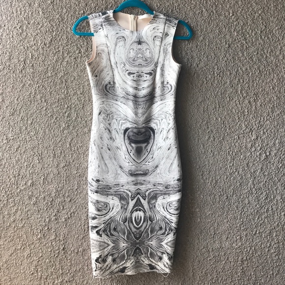 Zara Dresses & Skirts - Zara Marble print body con dress
