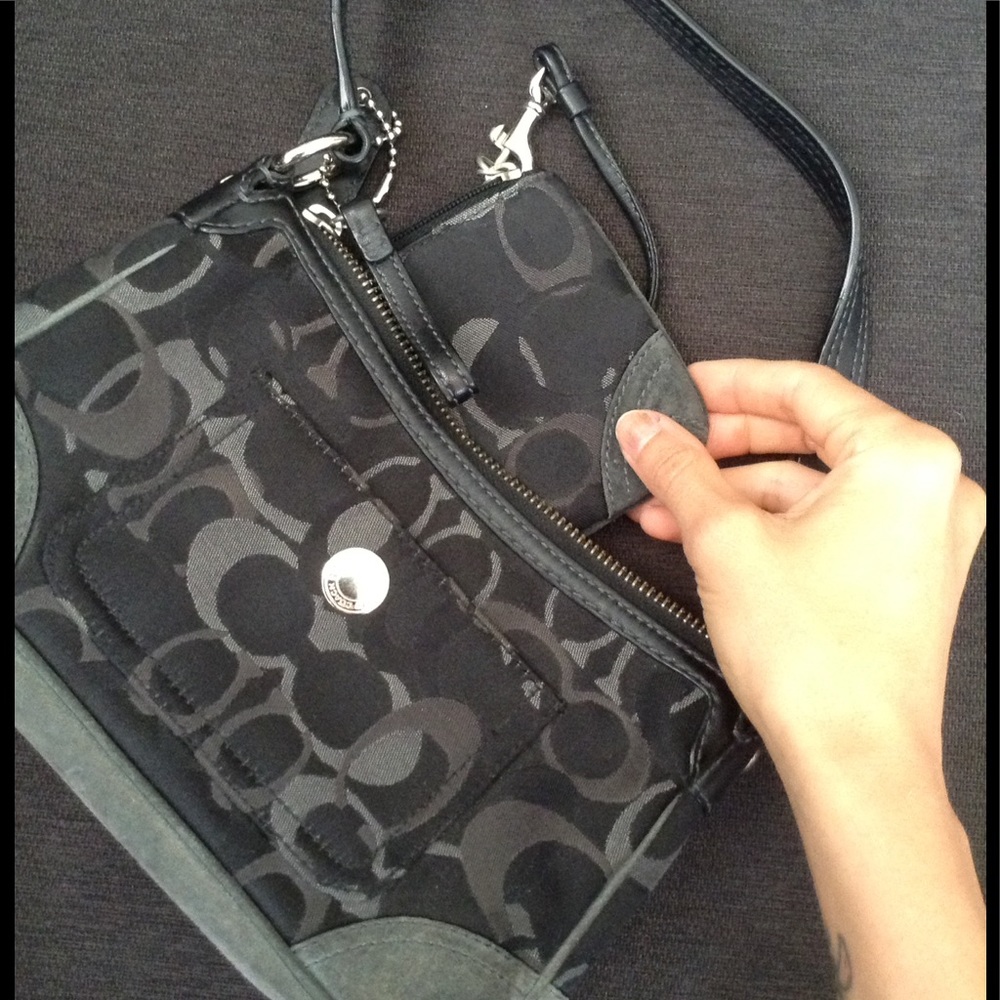 COACH Blk & Gray Purse & Clutch