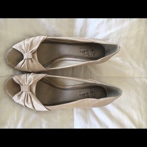 Life Stride Soft System Open Toe Espadrilles