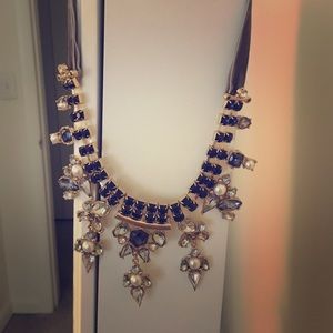 Statement necklace w/gold chain and grey velvet