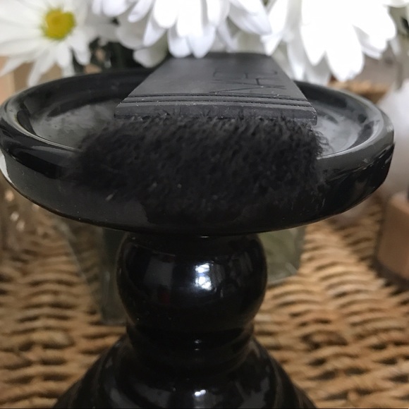 NARS Kabuki Ita Brush - Picture 2 of 2