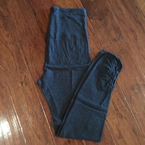 Hardtail Shirred Button Ankle Legging
