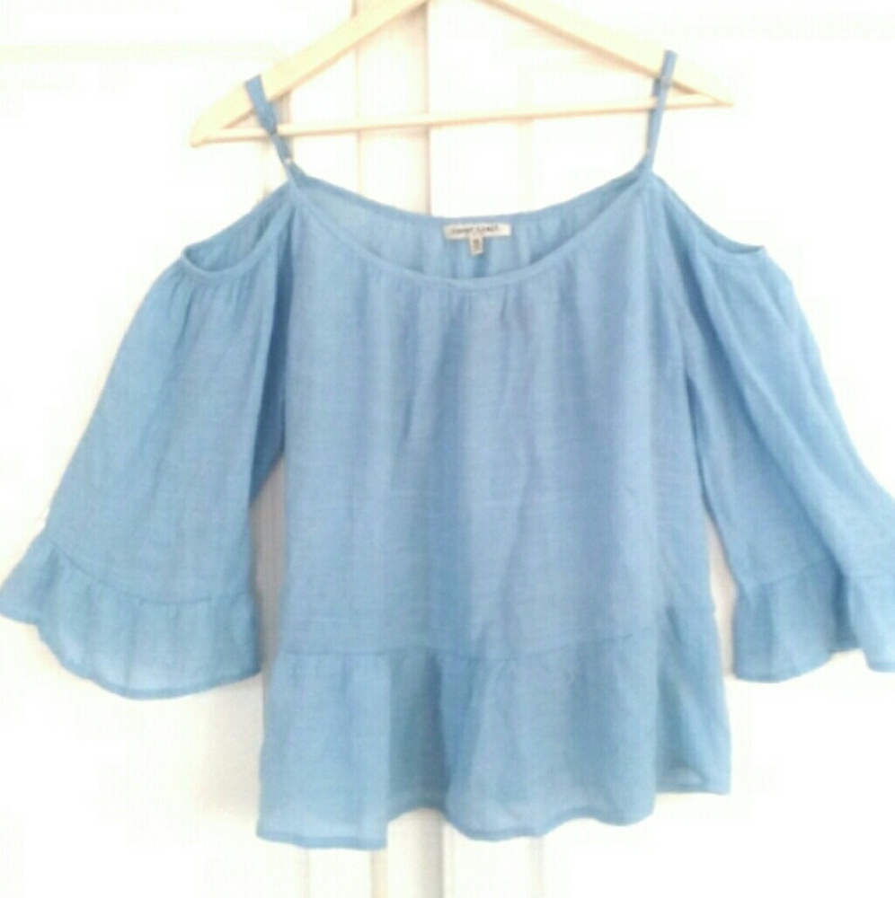 Baby doll exposed shoulder top