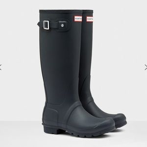 Navy Tall Hunter Boots