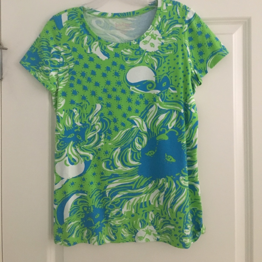 Lilly Pulitzer T shirt